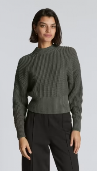 Top 8 Women’s Sweaters And Cardigans To Watch Out For-1